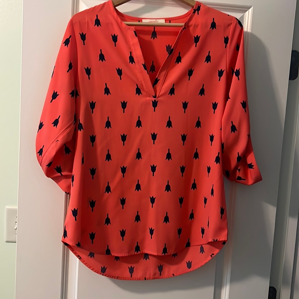 Navy tulip, coral colored blouse, Large